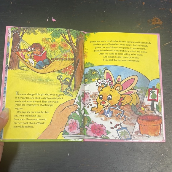 1984 Wuzzles Collector Series Book #1 & 2 vintage hardcover children’s books - Picture 8 of 15